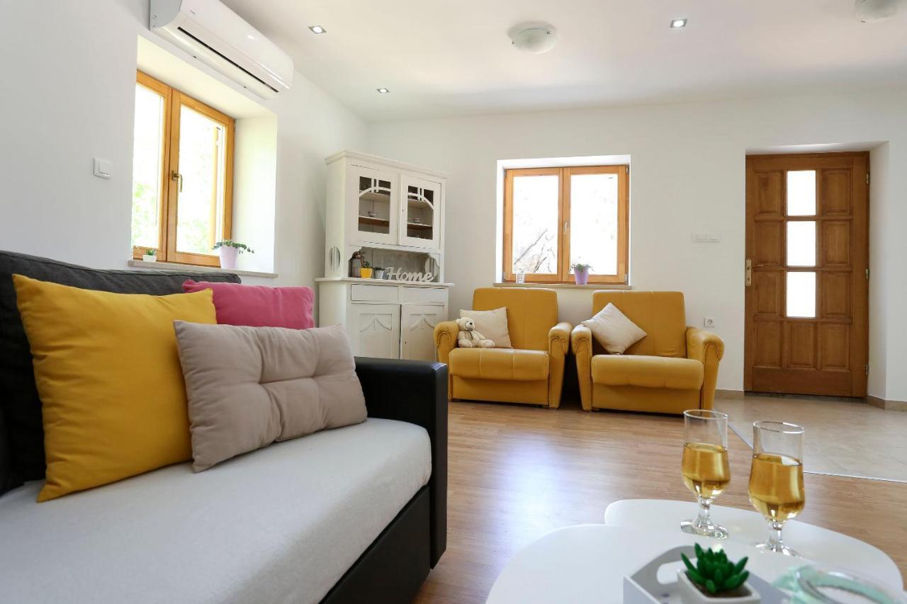 فيلا House Marijan Šestanovac المظهر الخارجي الصورة
